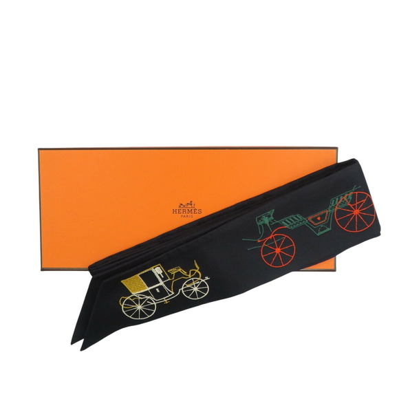 HERMES Black Silk Scarf - Picture 4 of 5